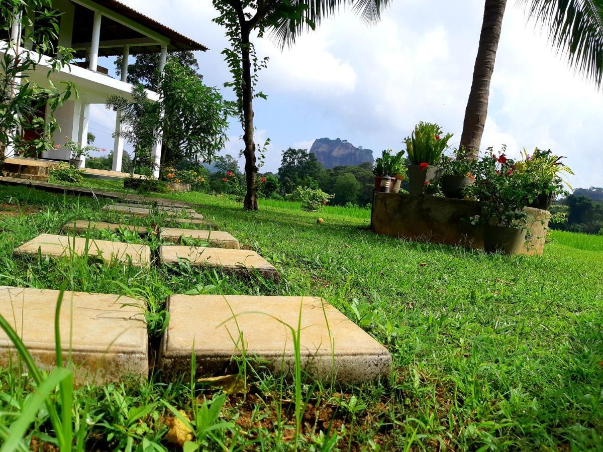 Sigiriya Paradise Inn 外观 照片